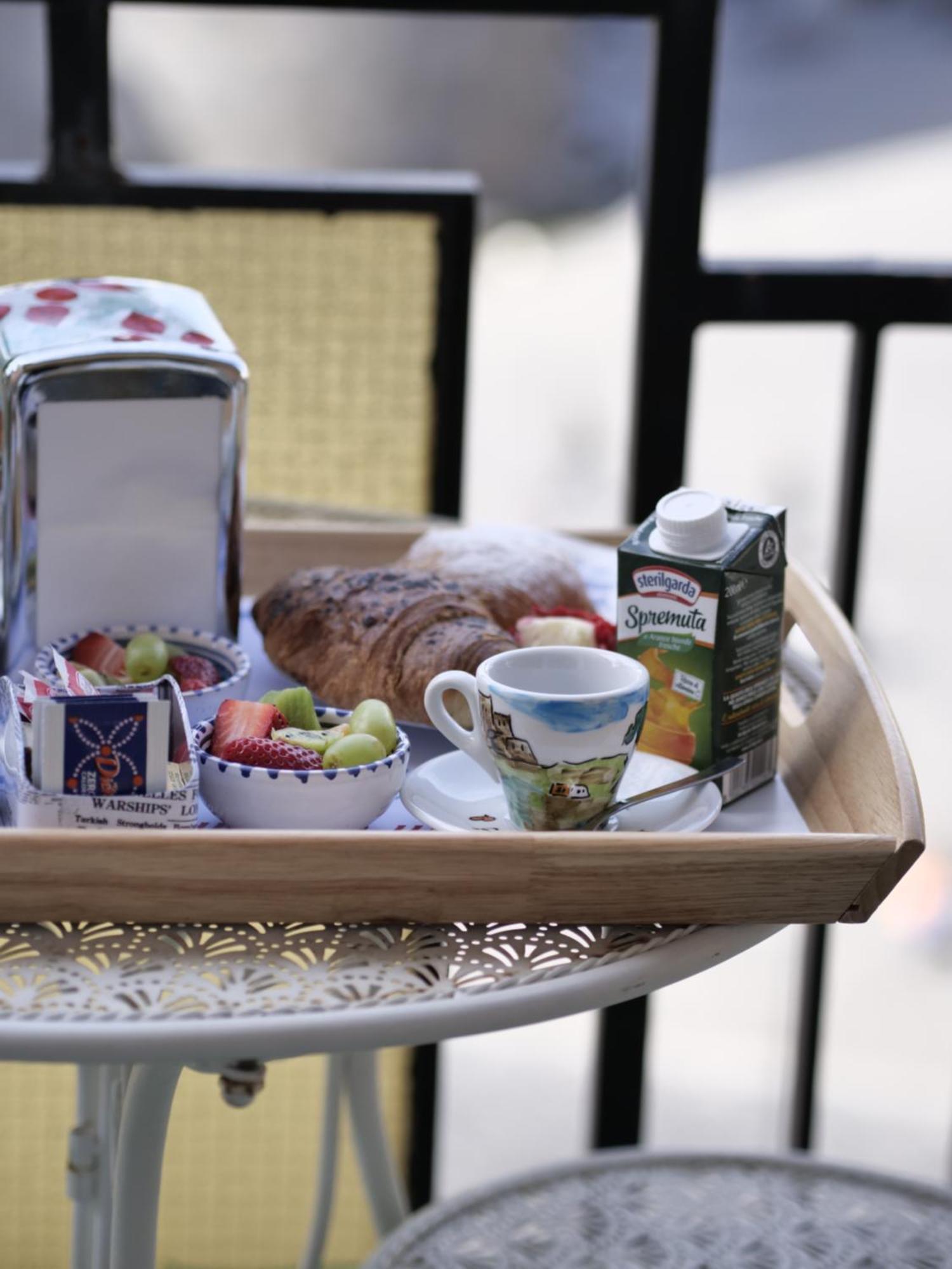 Happy In Naples Bed & Breakfast Ngoại thất bức ảnh