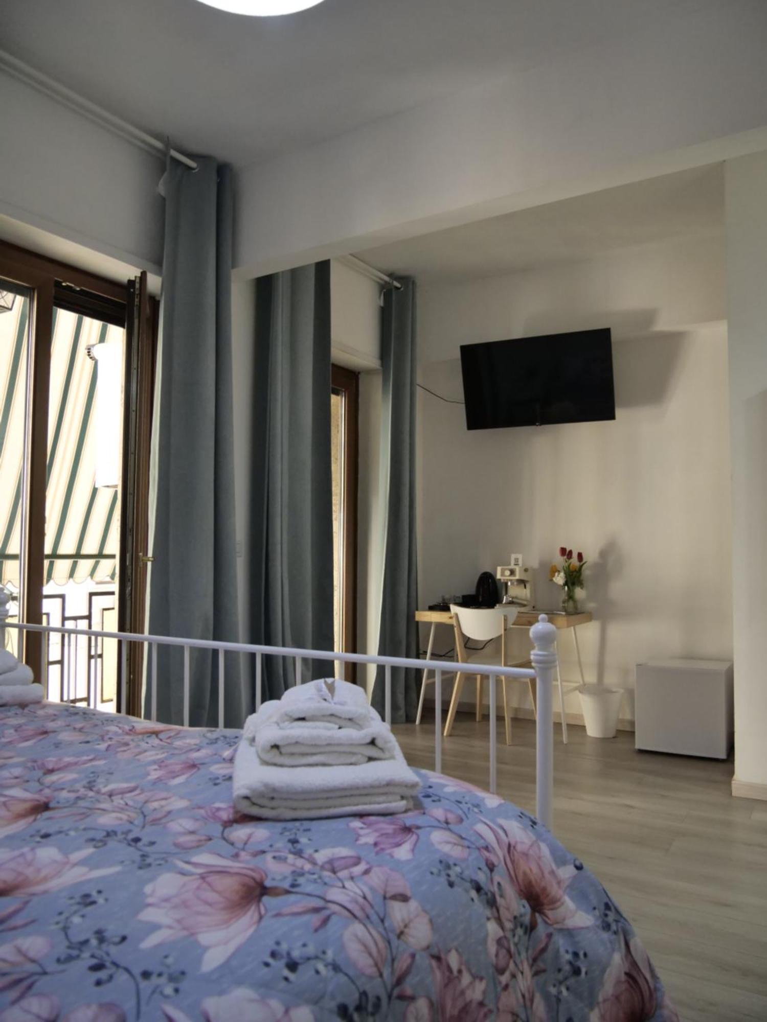 Happy In Naples Bed & Breakfast Ngoại thất bức ảnh